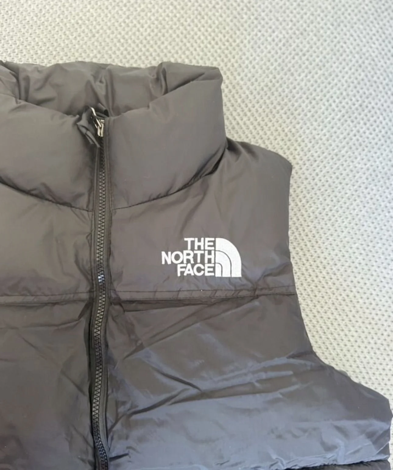 Жилетка TNF - миниатюра 2