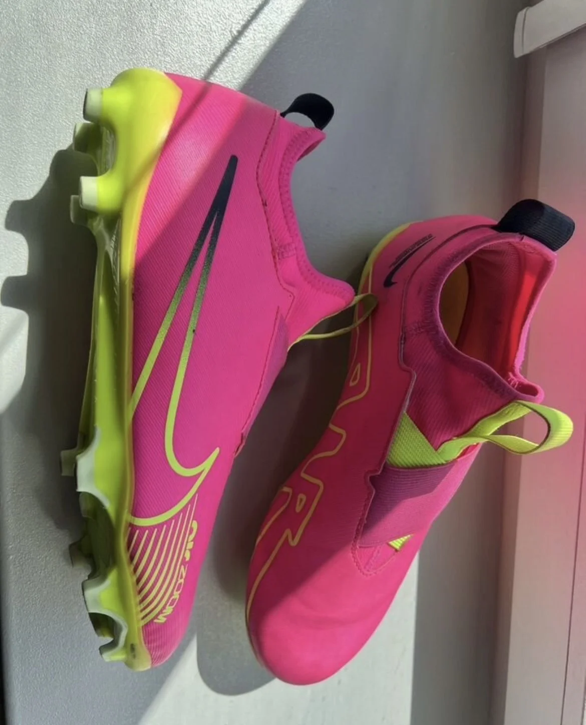 Бутсы футбольные Nike - миниатюра 2