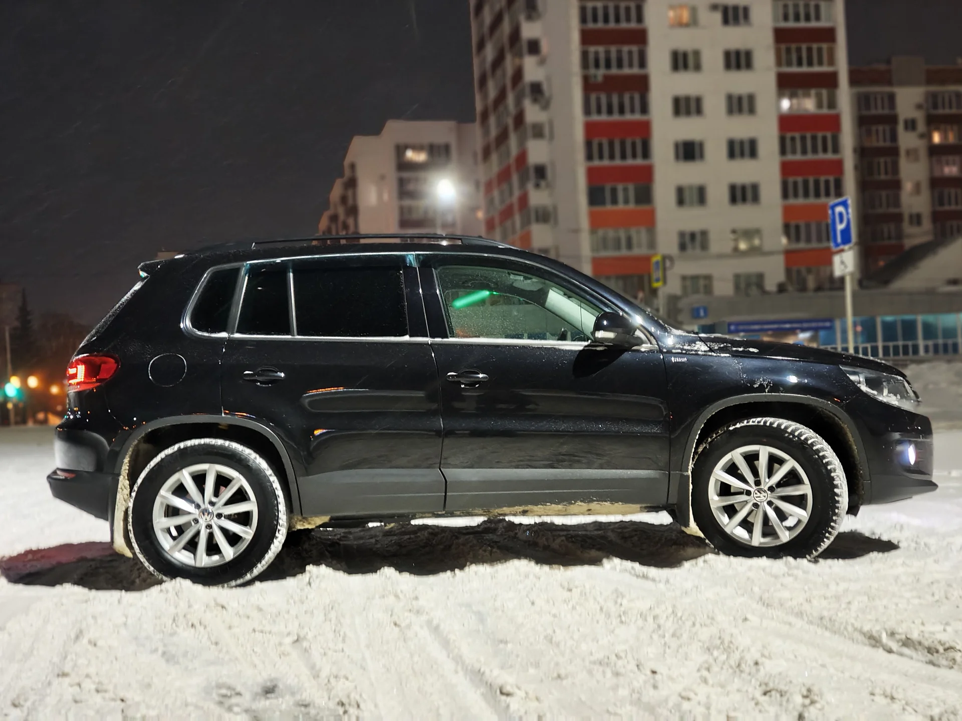 Volkswagen Tiguan 1g 2л 180л.с 4motion - миниатюра 9