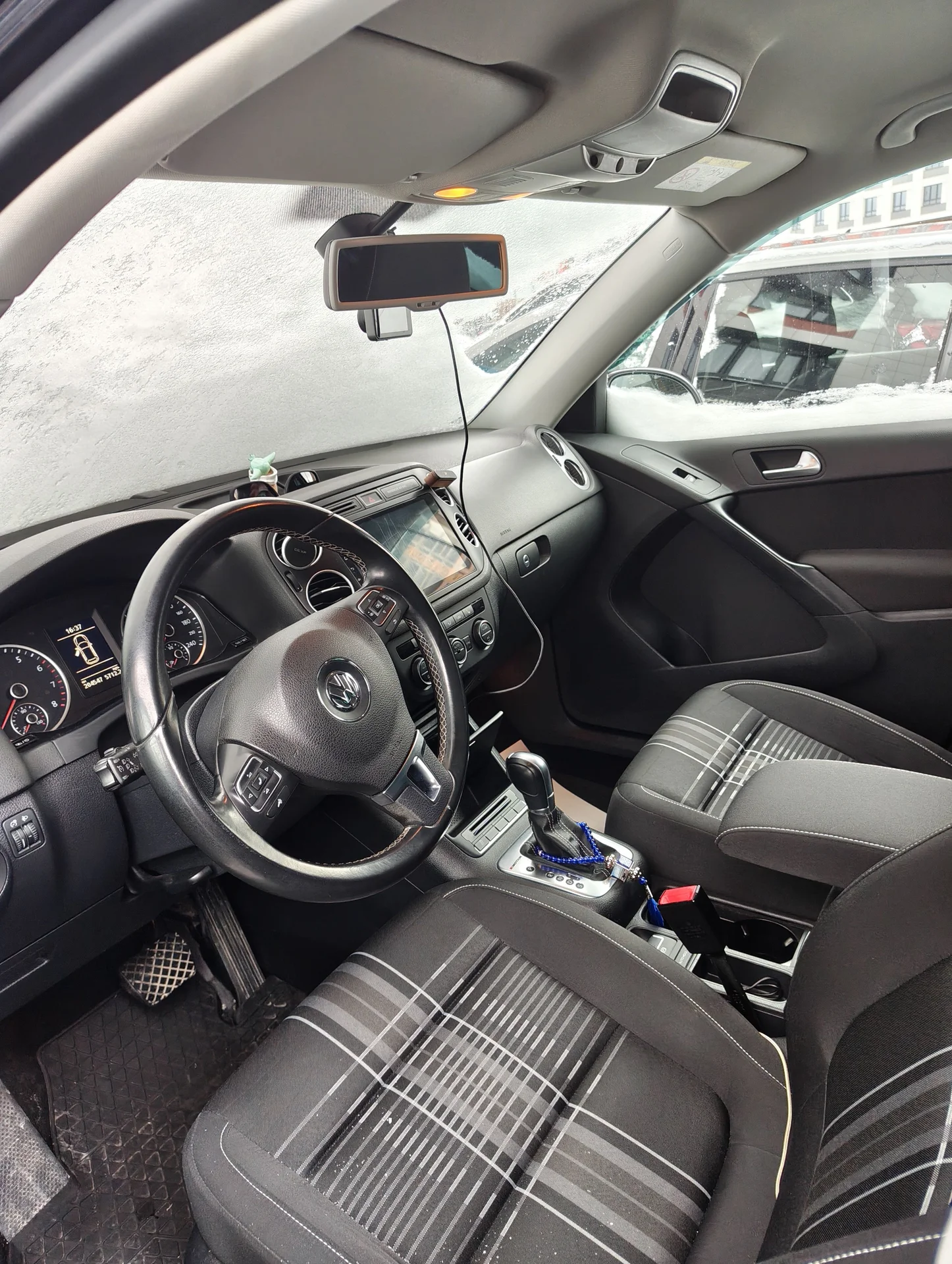 Volkswagen Tiguan 1g 2л 180л.с 4motion - миниатюра 14