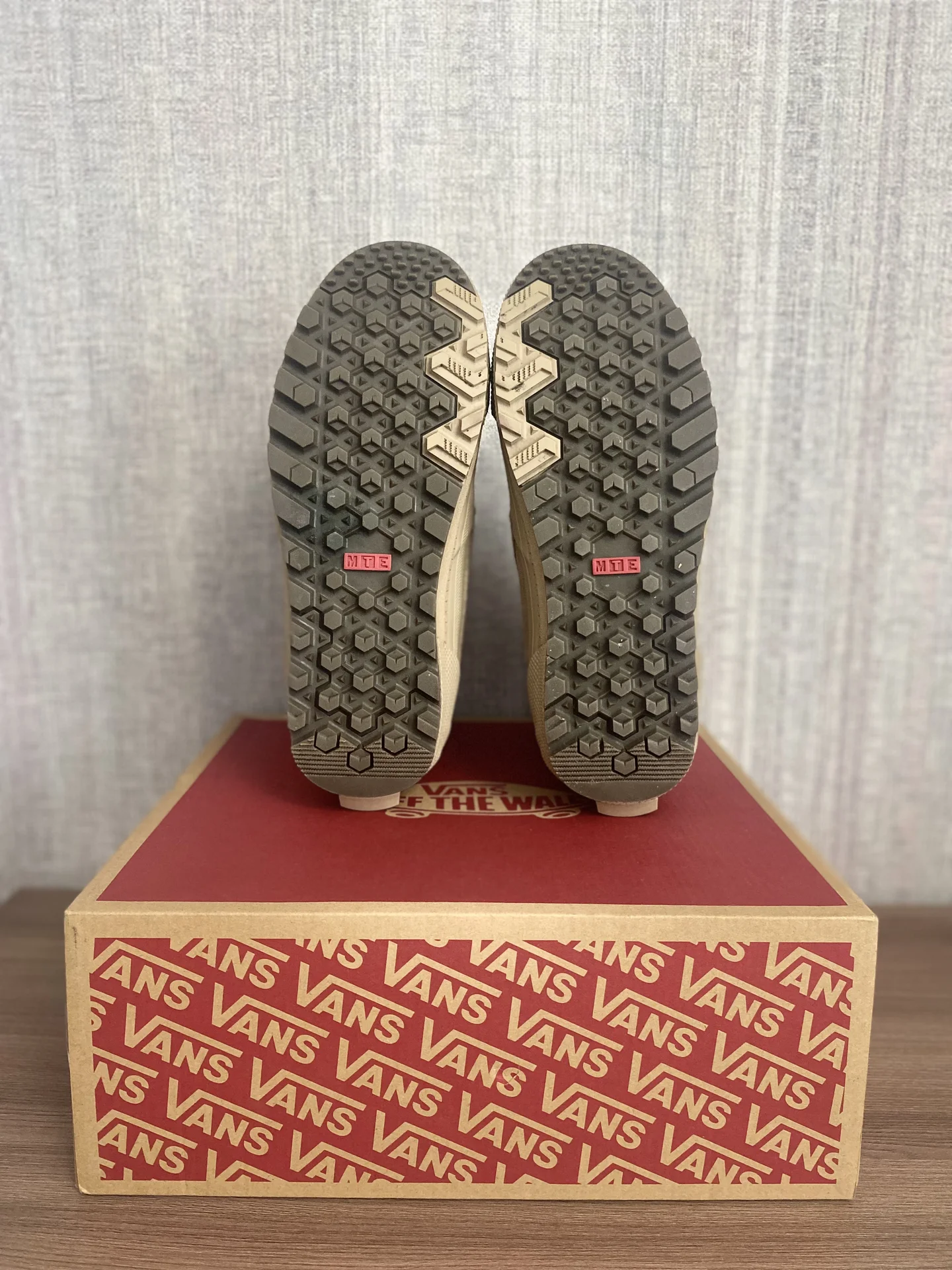 Ботинки Vans MTE Sk8-Hi GORE-TEX - миниатюра 4