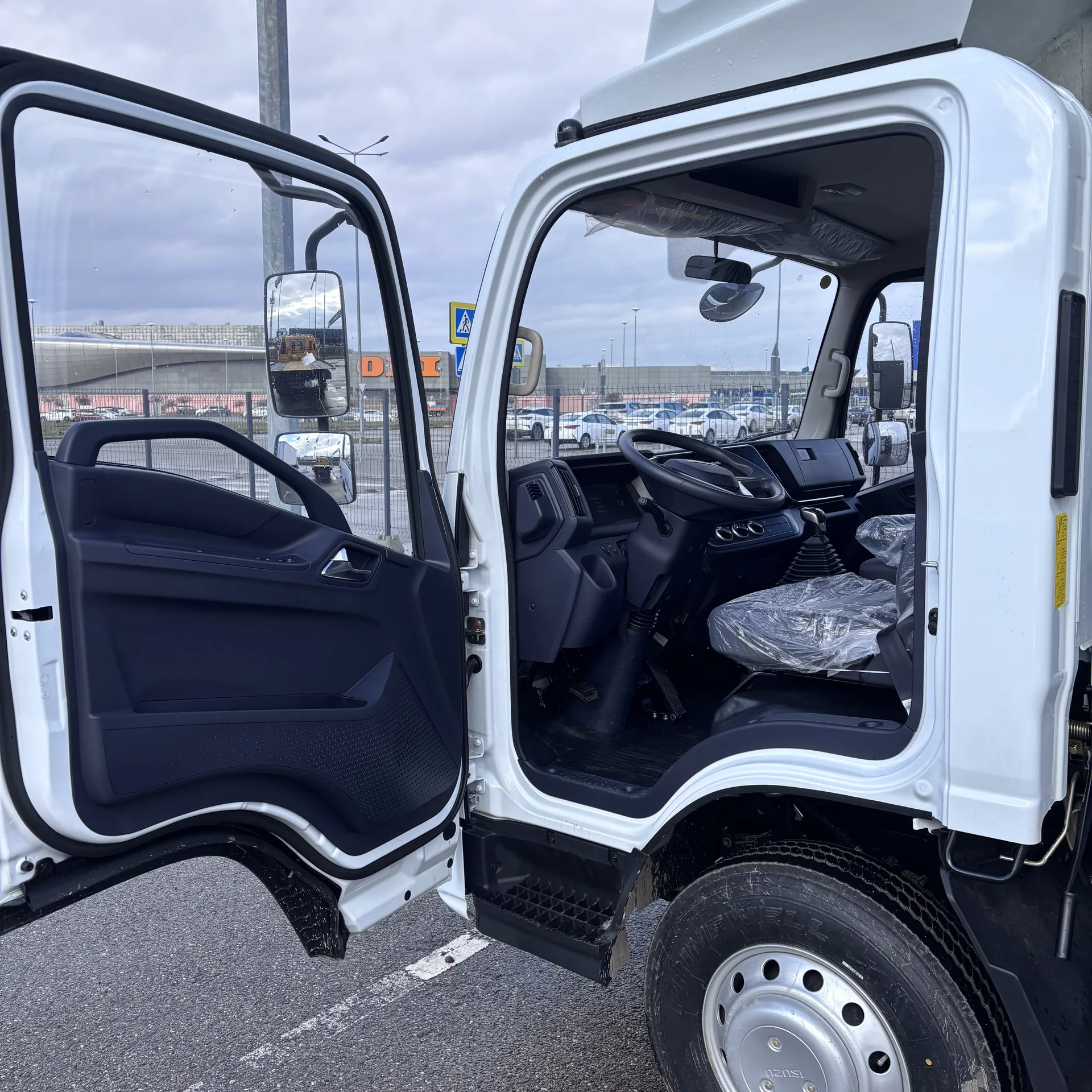 Isuzu EIF - миниатюра 5