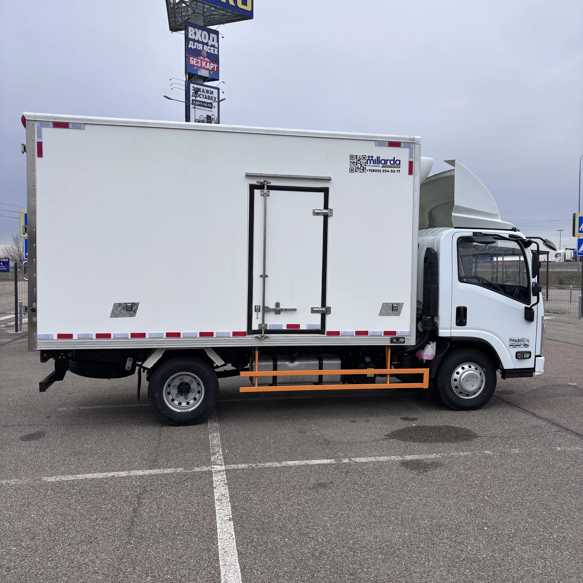 Isuzu Elf - миниатюра 11
