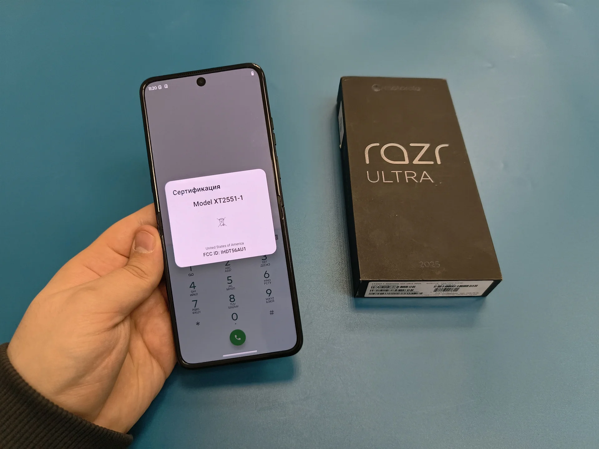 Motorola RAZR 60 Ultra - миниатюра 2
