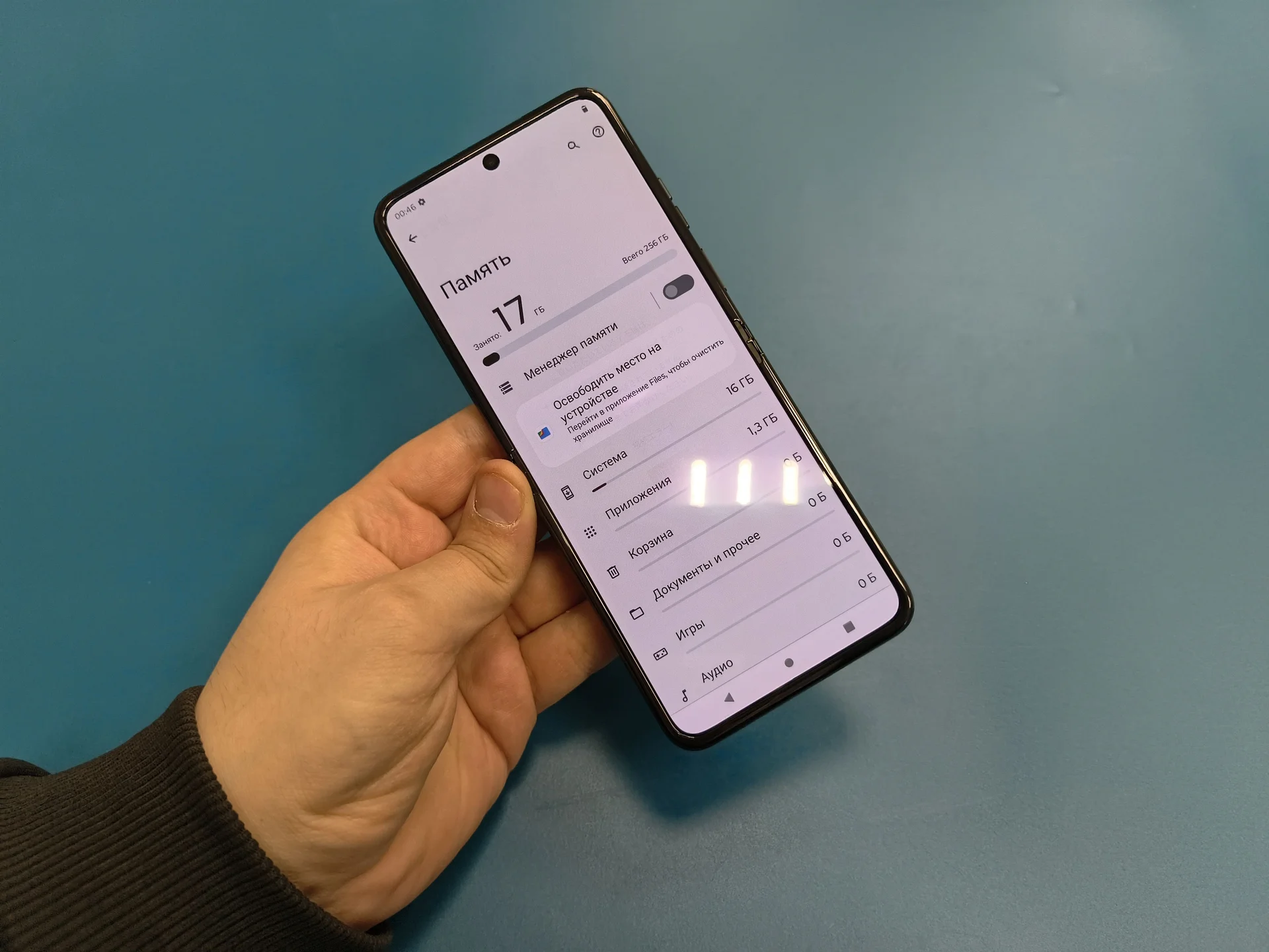 Motorola RAZR 40 - миниатюра 3