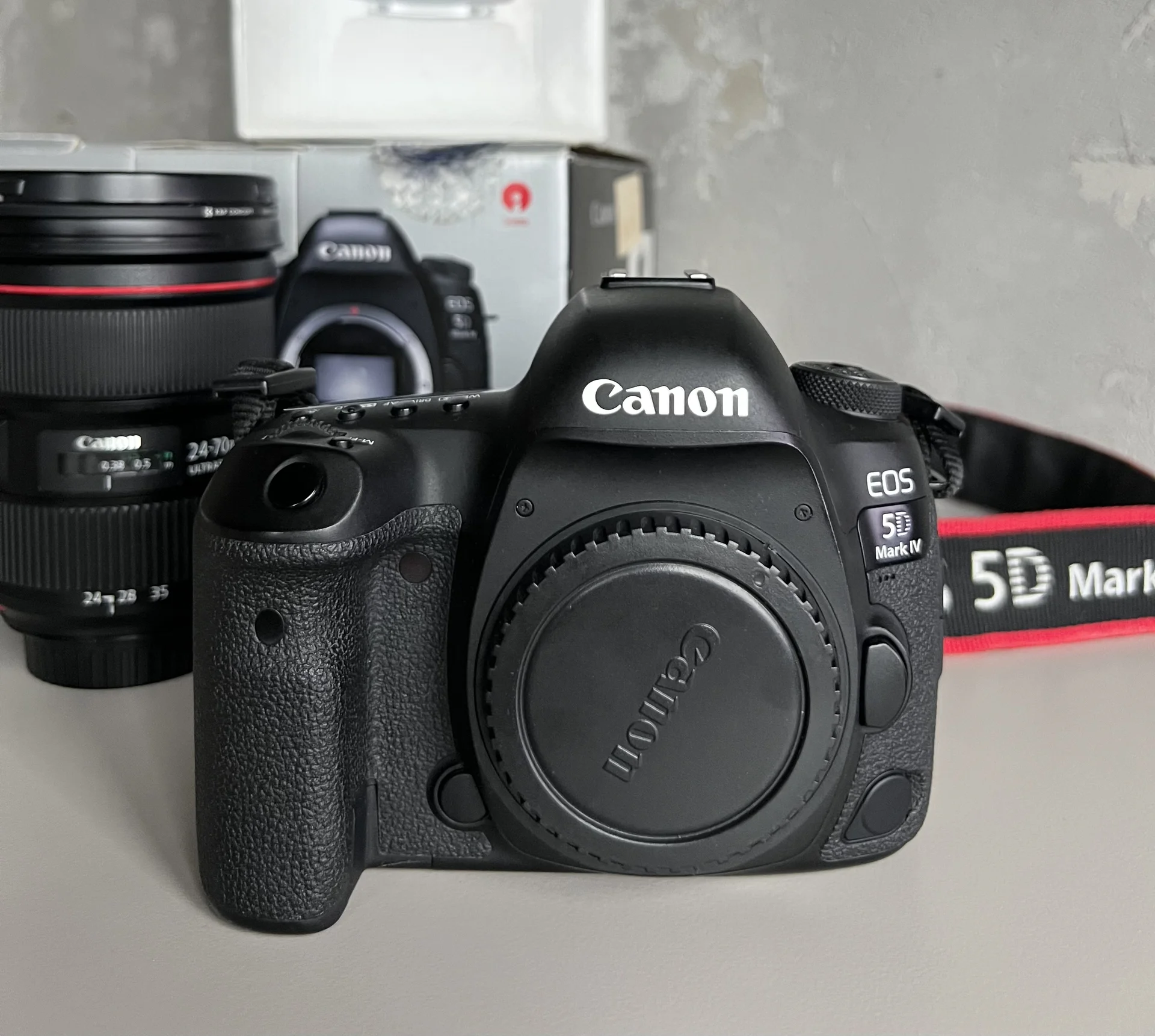 Canon 5D Mark IV body - изображение 1