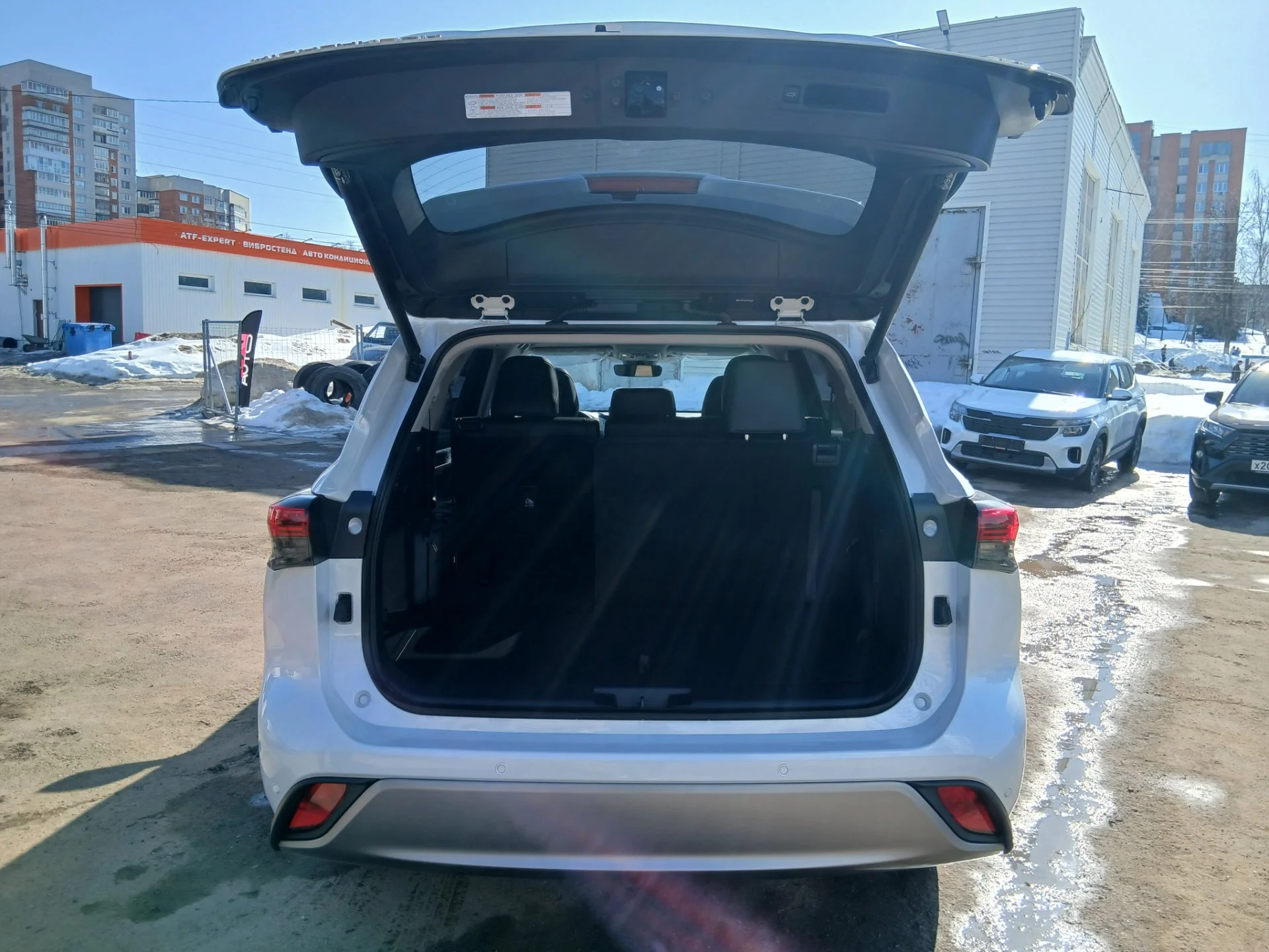 НОВЫЙ Toyota Highlander 2025-26 - миниатюра 11