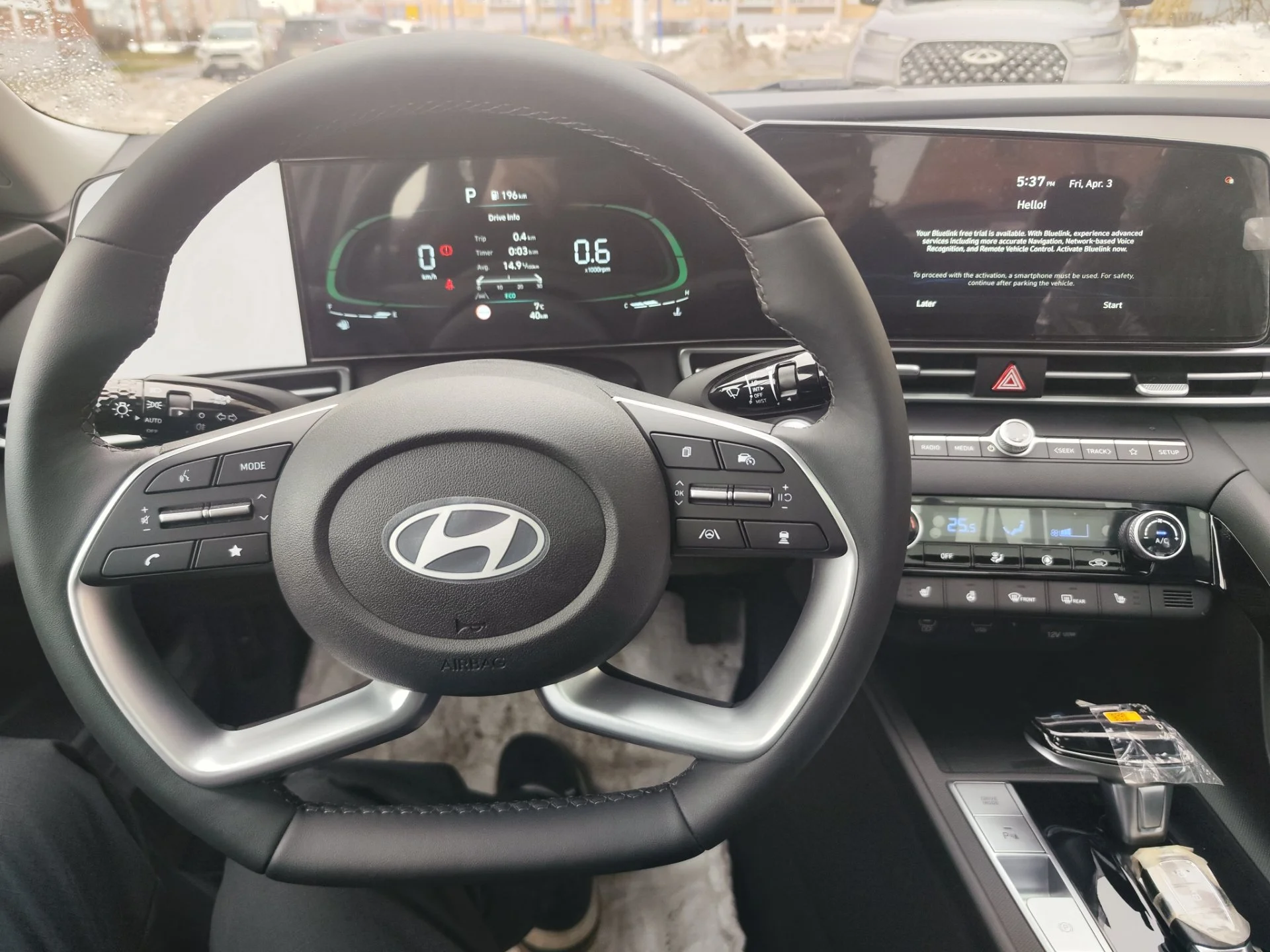 НОВЫЙ Hyundai Elantra 1.5 CVT, 2026, 49 км - миниатюра 13