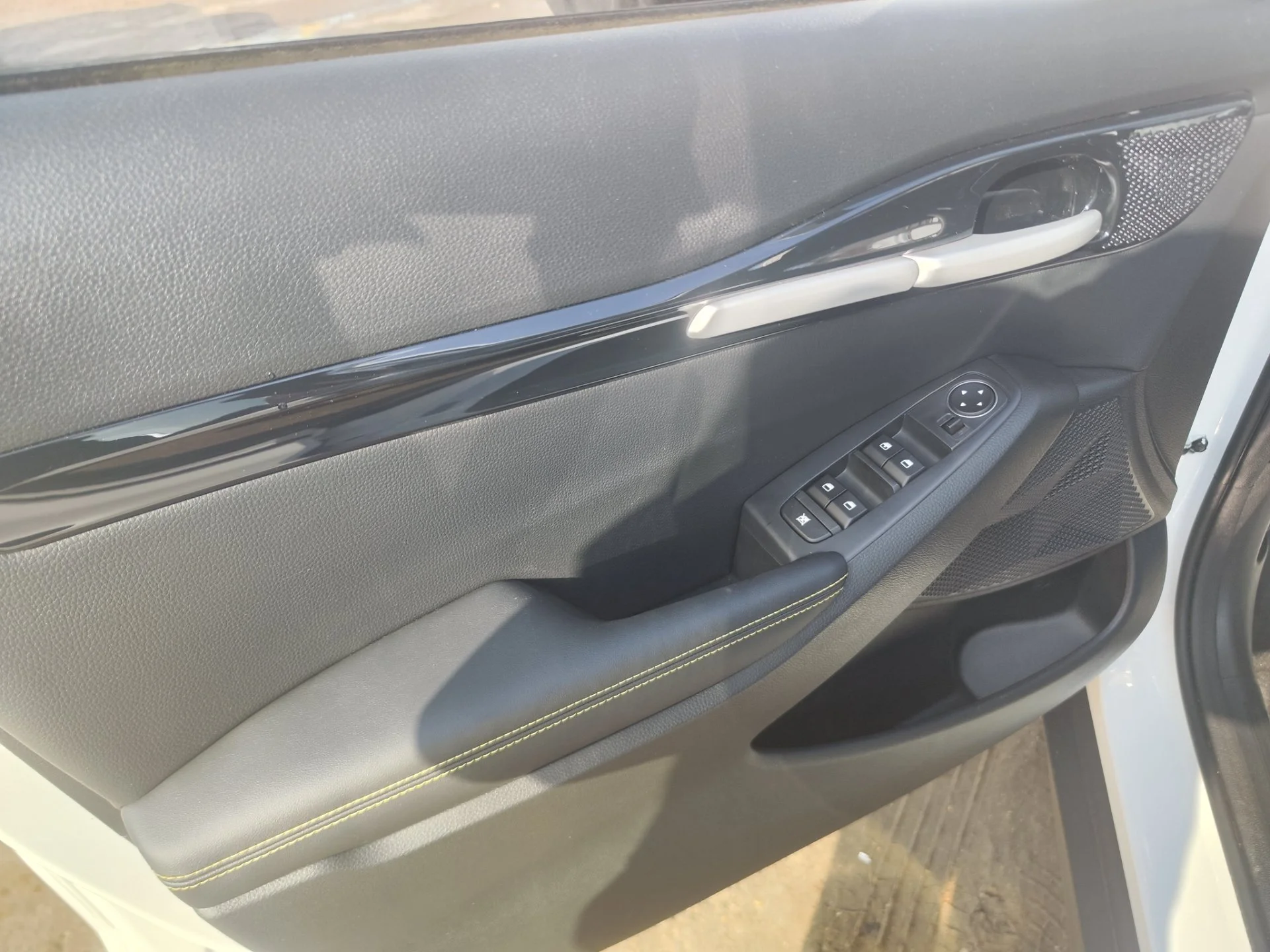 НОВЫЙ Kia Seltos 1.5 CVT, 2026 - миниатюра 11