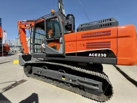 Гусеничный экскаватор ACE 230 - миниатюра 4