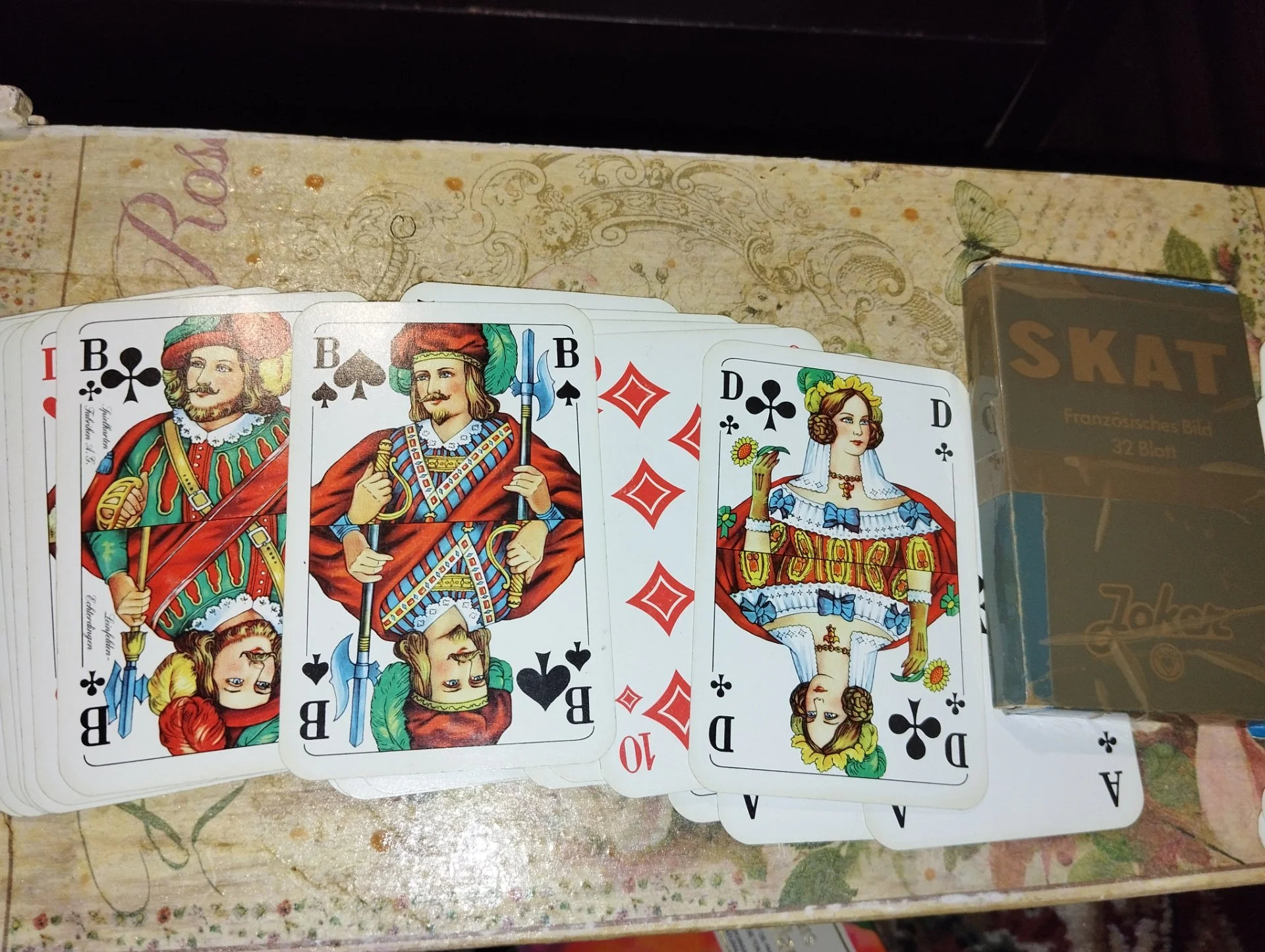 игральные карты 32 шт для покера - изображение 1