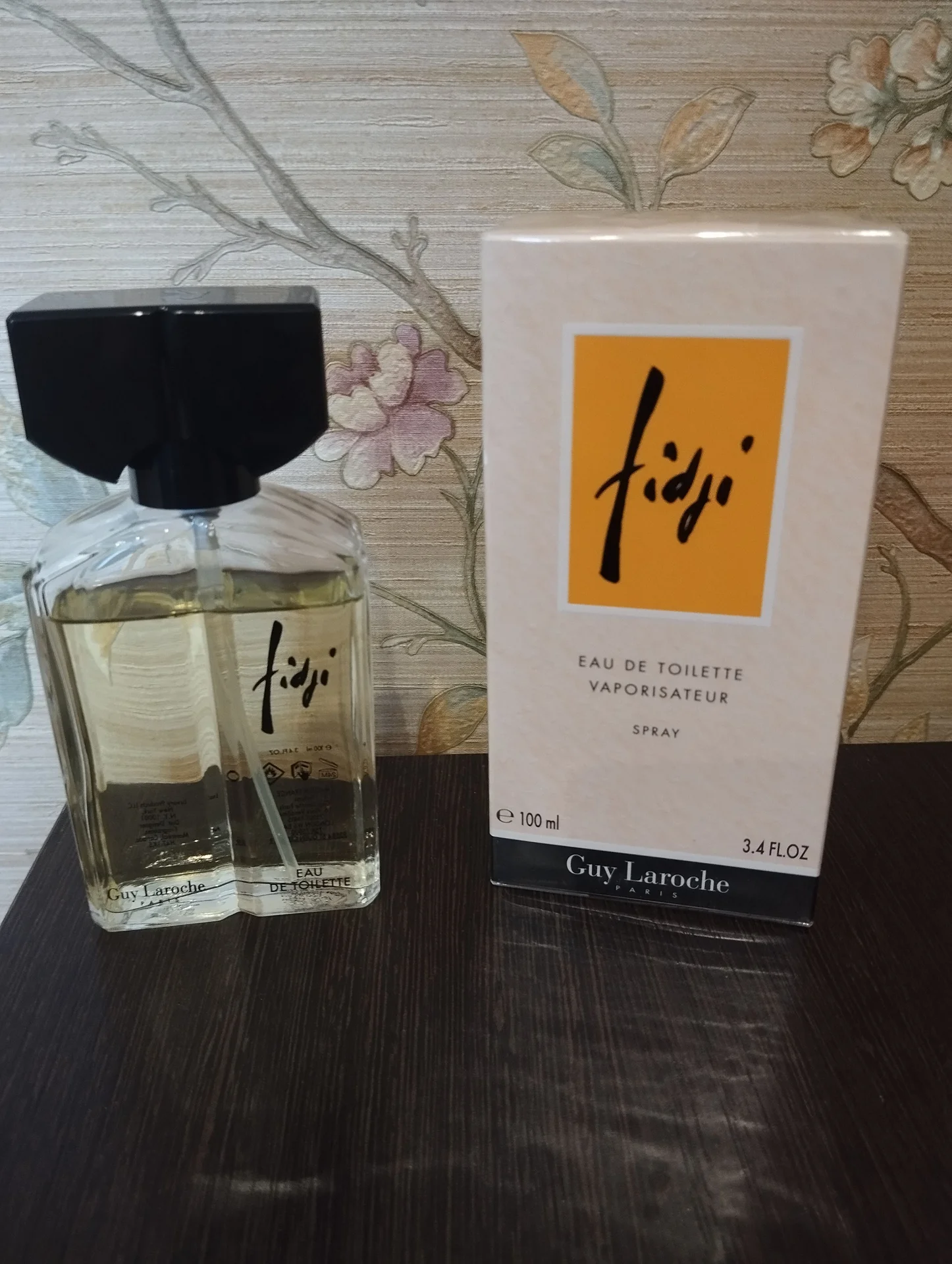 Fidji Guy Laroche - миниатюра 4