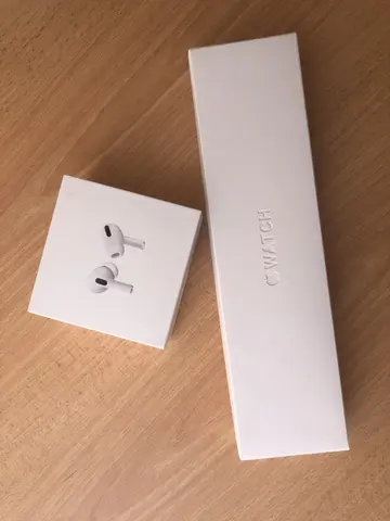 Часы watch pro и наушники