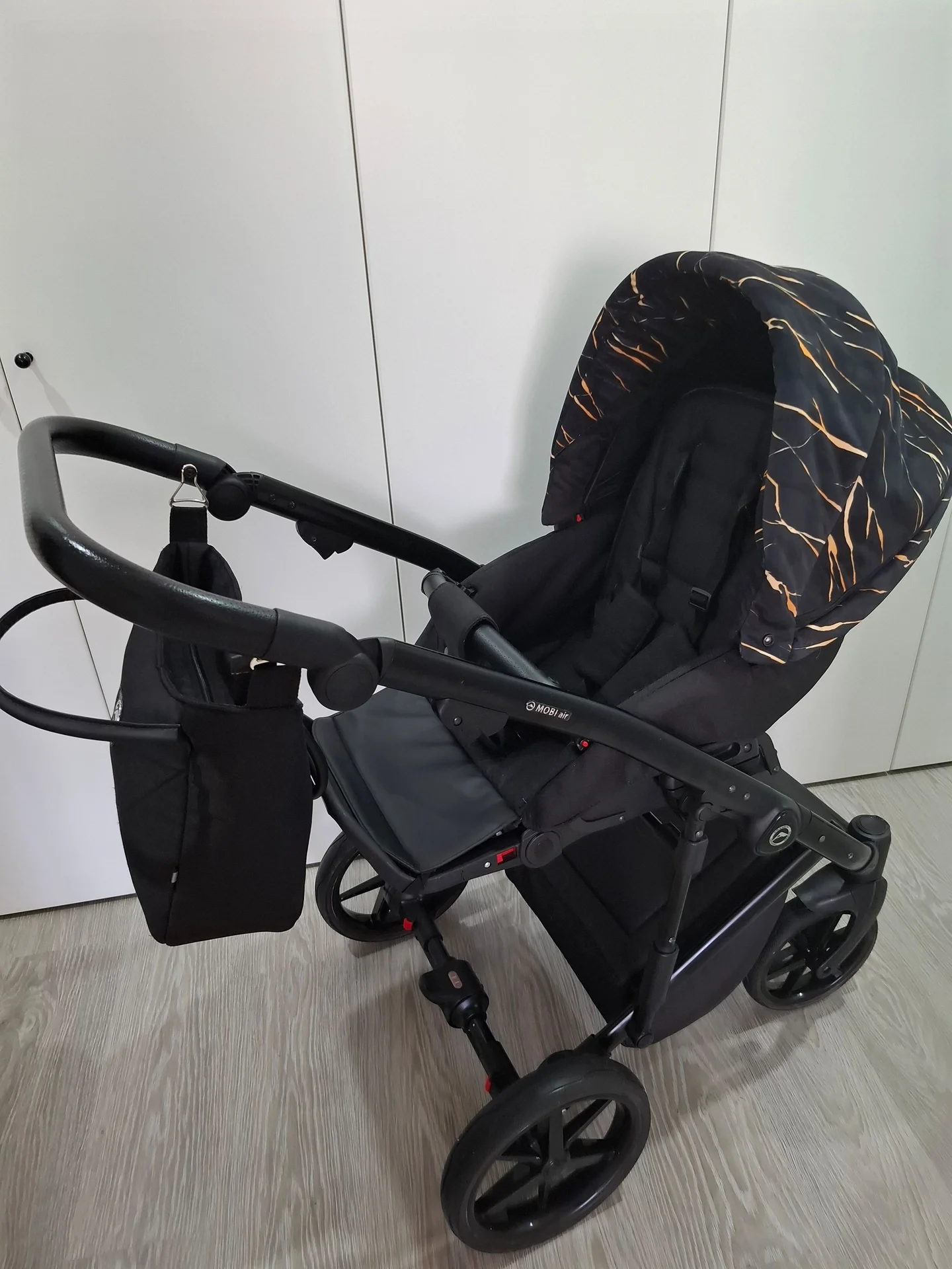 Коляска 2 в 1 Adamex Mobi Air (реверсивный блок). - миниатюра 4