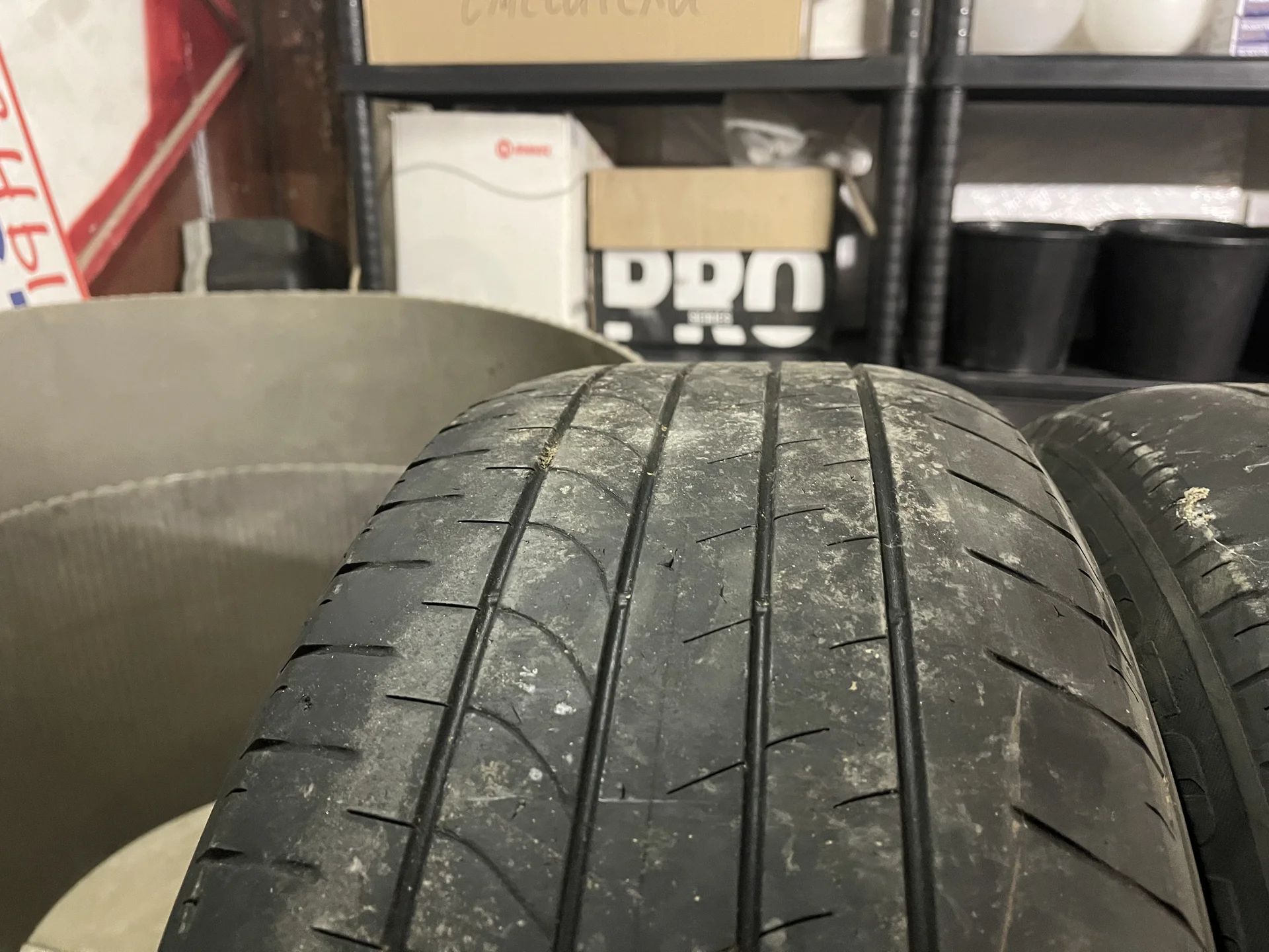 летние шины Bridgestone 235/55R20 - миниатюра 6