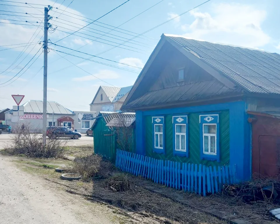 Дом с участком в центре Гудка - миниатюра 2
