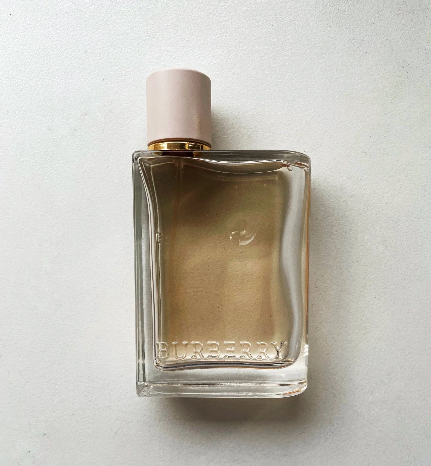 Парфюмерная вода BURBERRY her - изображение 1