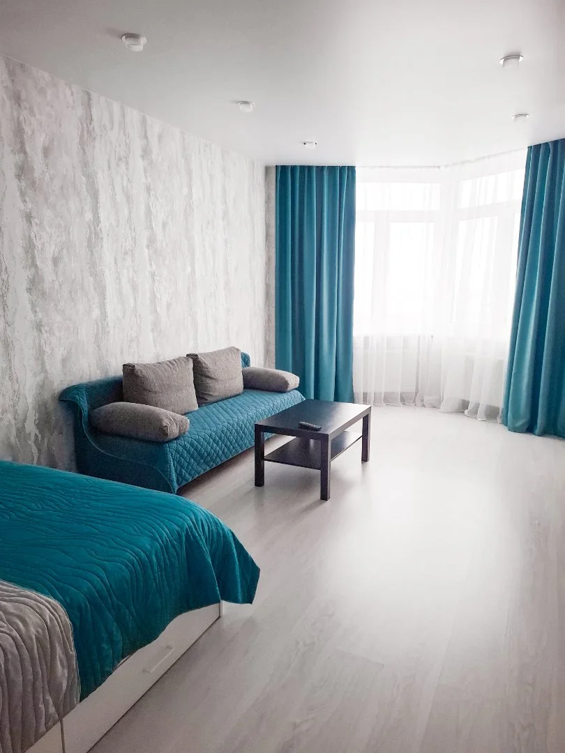 Уютная однокомнатная квартира,43м²,7/9 этаж - миниатюра 3