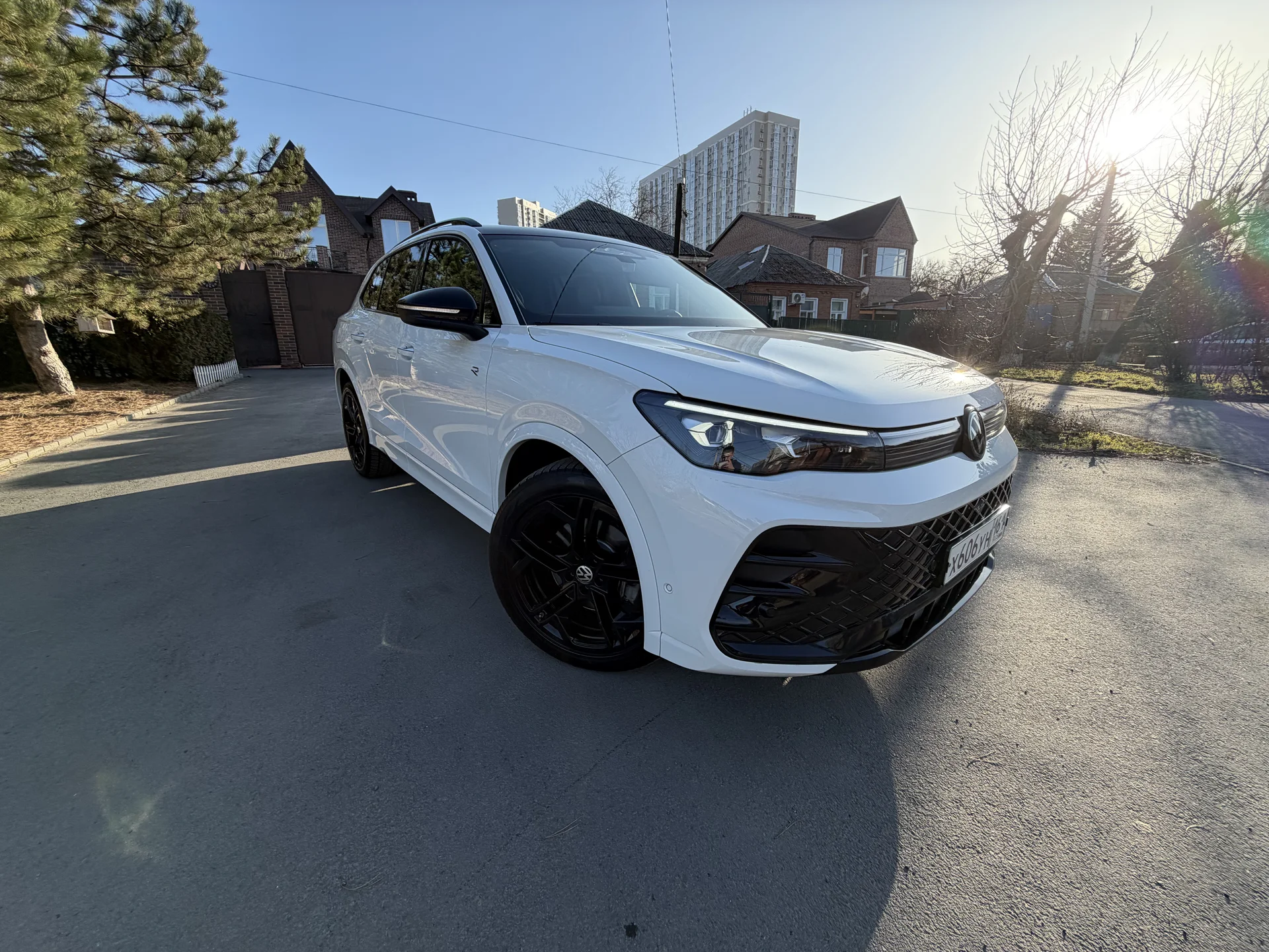 Volkswagen Tiguan L - изображение 1