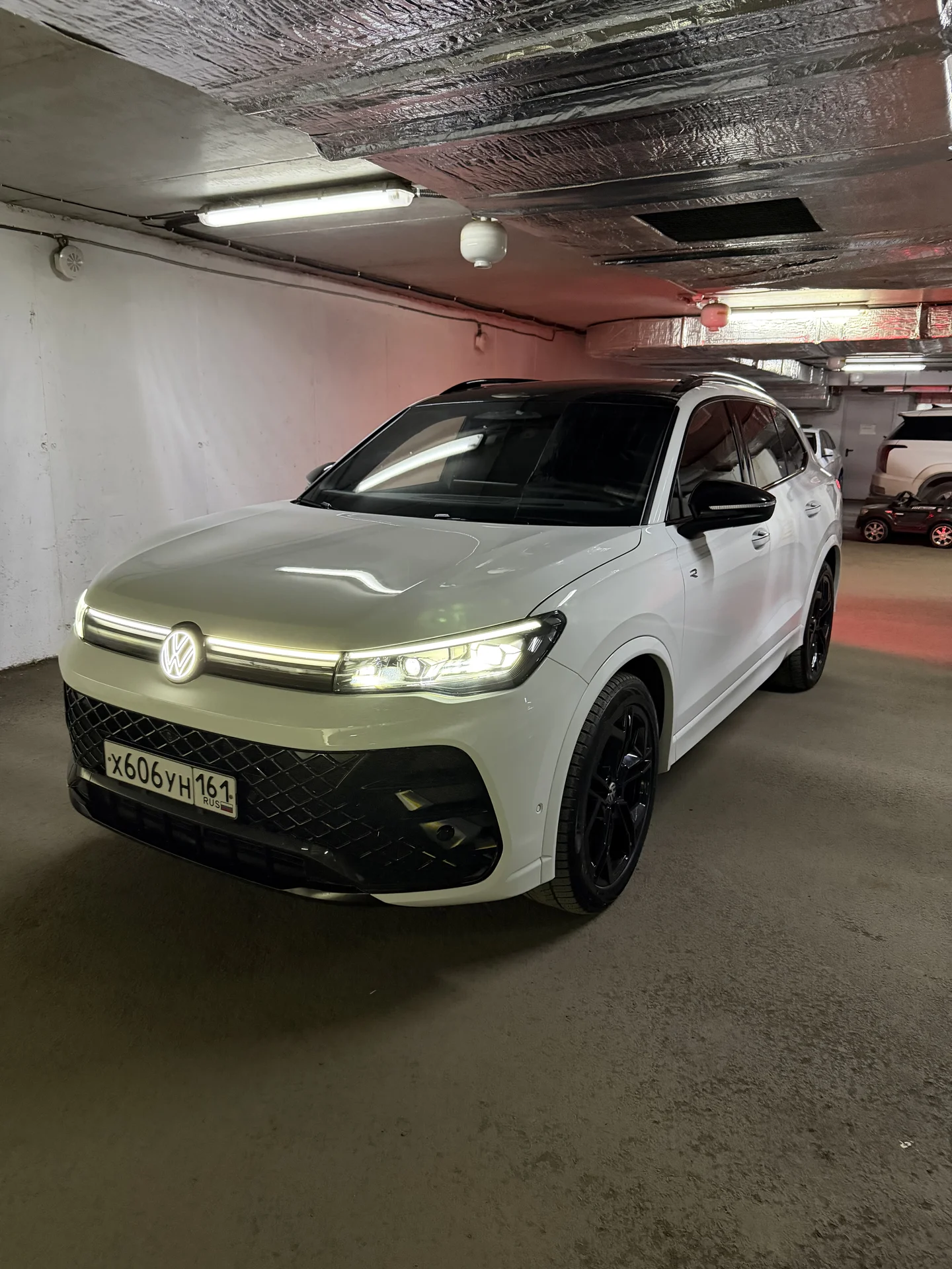 Volkswagen Tiguan L - миниатюра 15