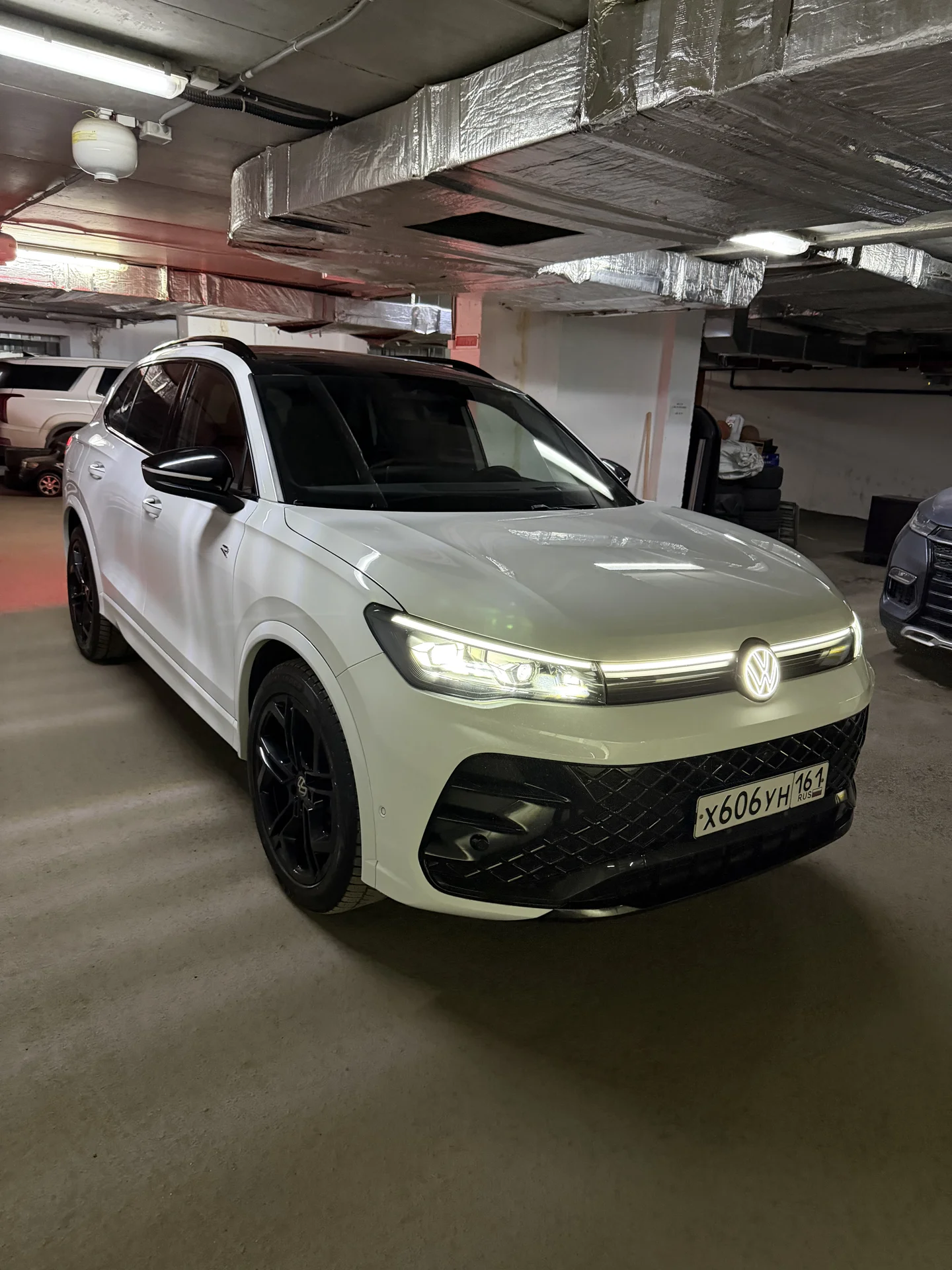 Volkswagen Tiguan L - миниатюра 16