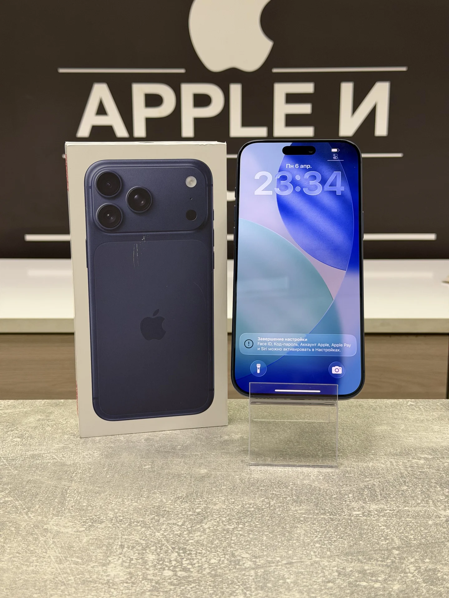 iPhone 17 Pro Max 512Gb Blue - миниатюра 2
