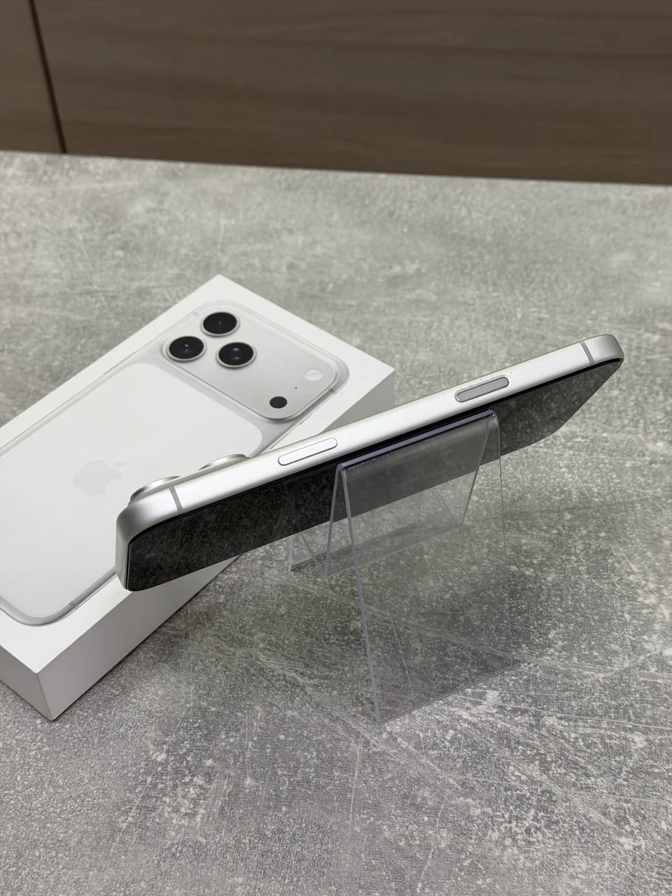 iPhone 17 Pro Max 256GB Silver - миниатюра 5