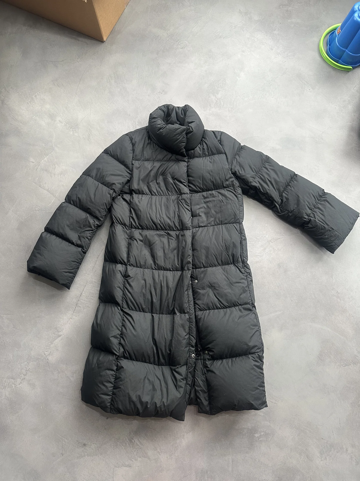 Пуховик женский Uniqlo S - изображение 1