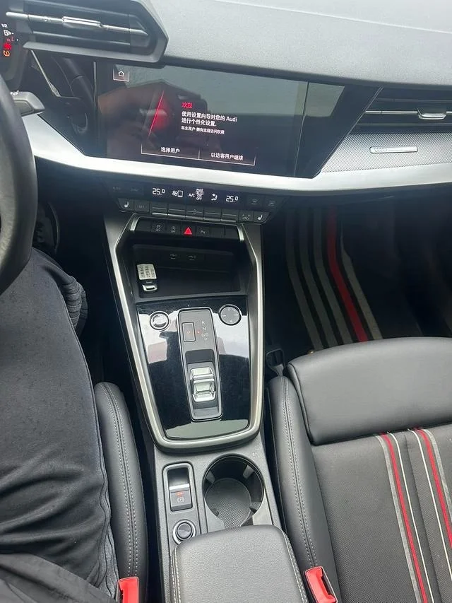 Audi A3Li 35TFSI 2022 года - миниатюра 12