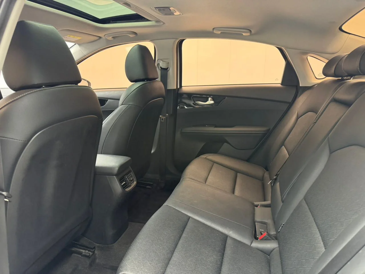KIA K3 1.5L CVT Fashion Edition 2021 года - миниатюра 6
