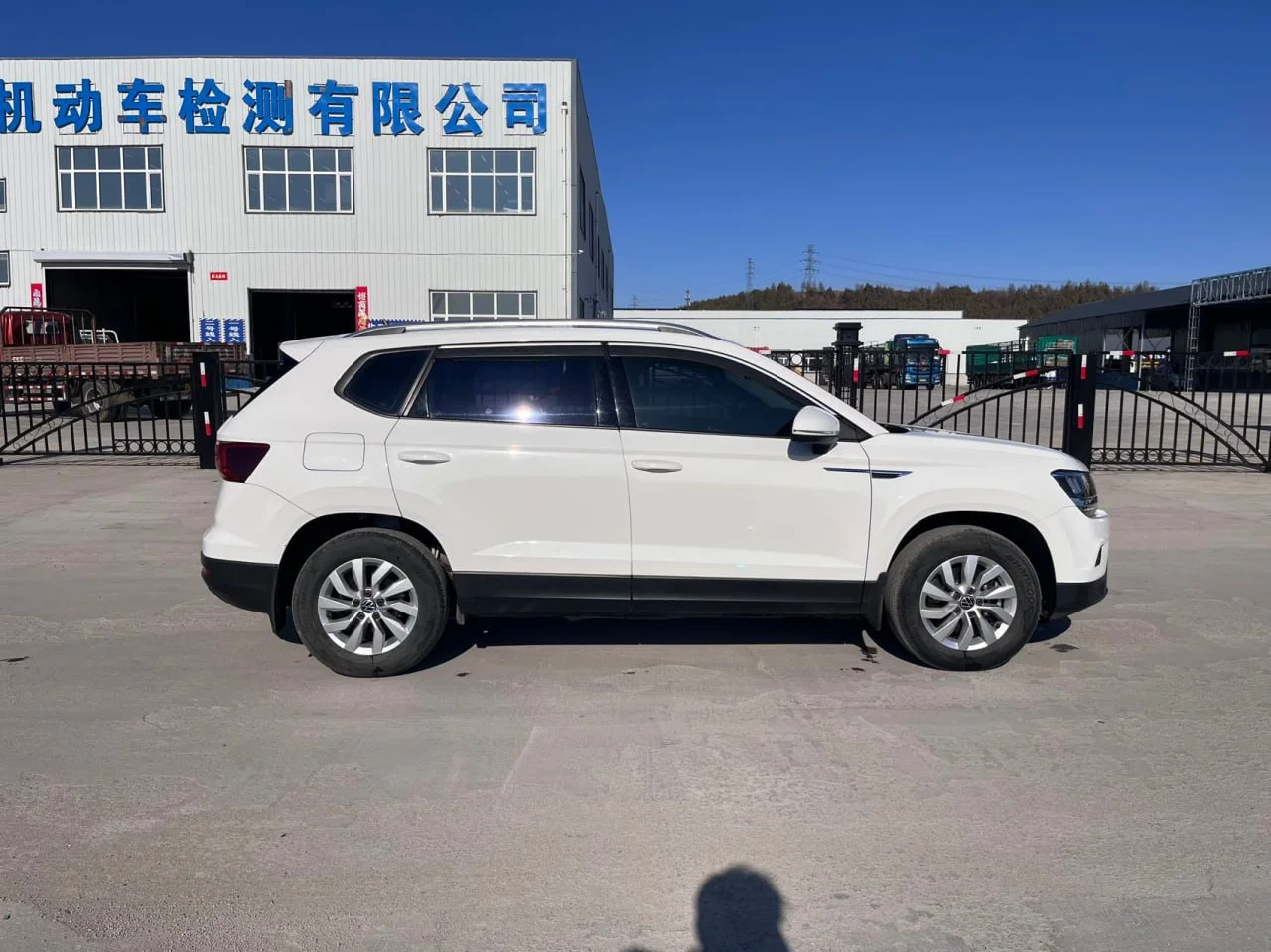 Volkswagen Tharu 2WD Fengshang Edition 2022 года - миниатюра 7