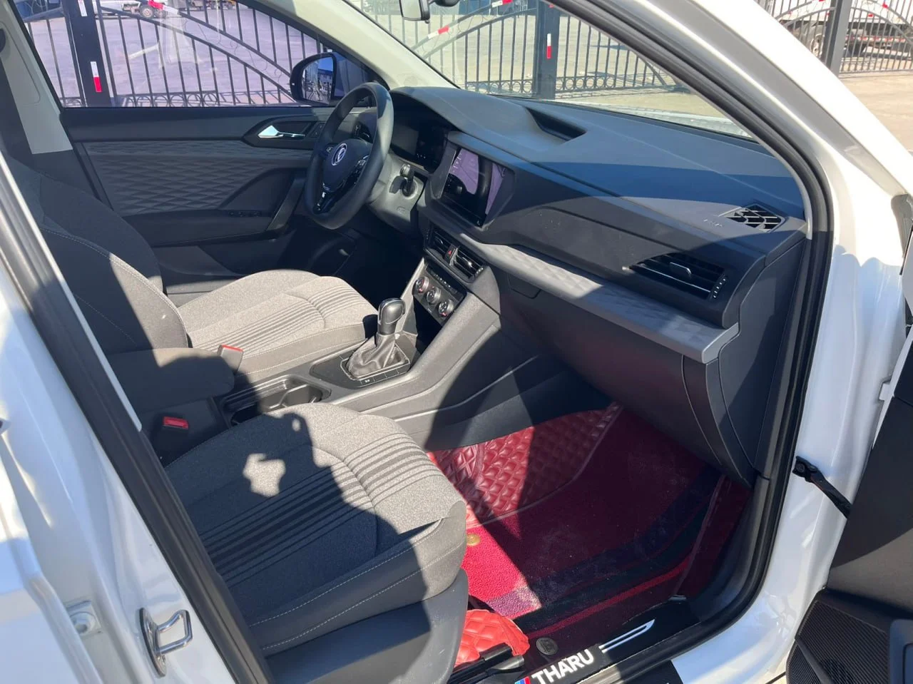 Volkswagen Tharu 2WD Fengshang Edition 2022 года - миниатюра 9
