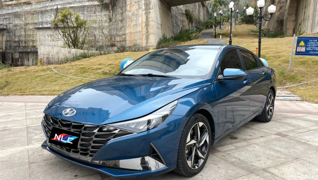 Hyundai Elantra 1,5 2021 года - миниатюра 2