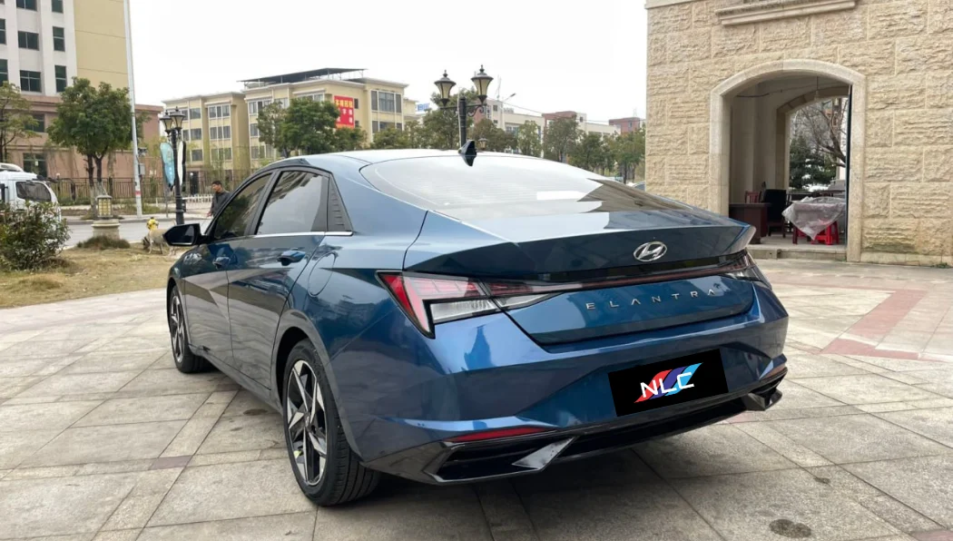 Hyundai Elantra 1,5 2021 года - миниатюра 4
