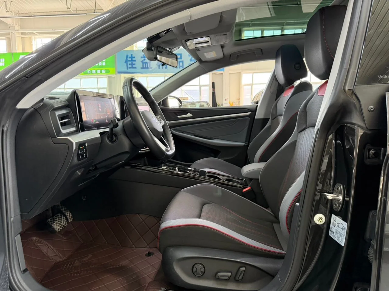 Volkswagen Lamando L 280 TSI DSG версия "Cool & Spicy" 2WD 2022 года - миниатюра 5