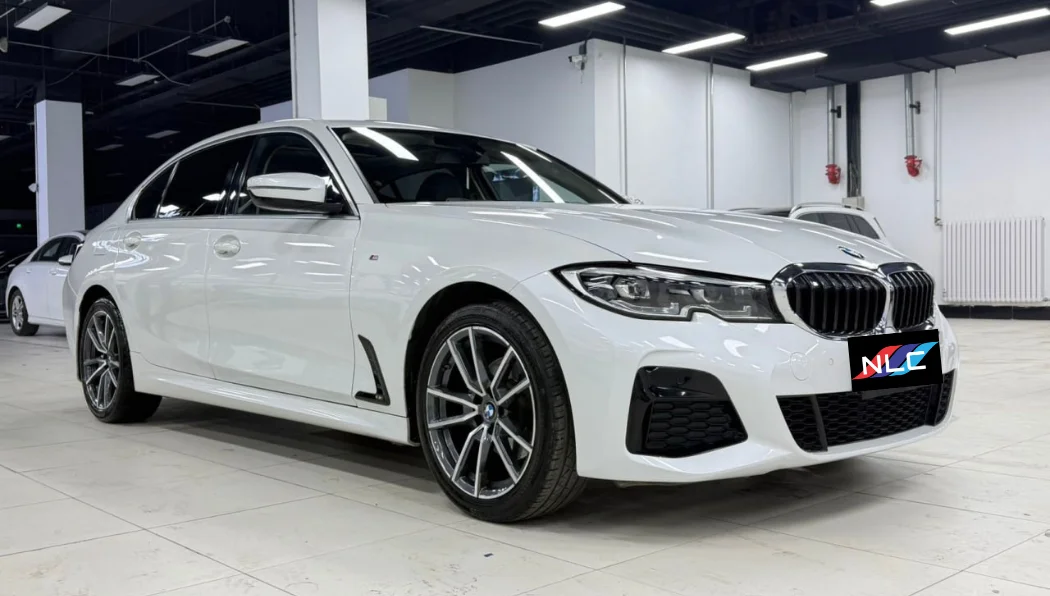 BMW 3 320Li xDrive 2.0T M Sport 2022 года - миниатюра 3