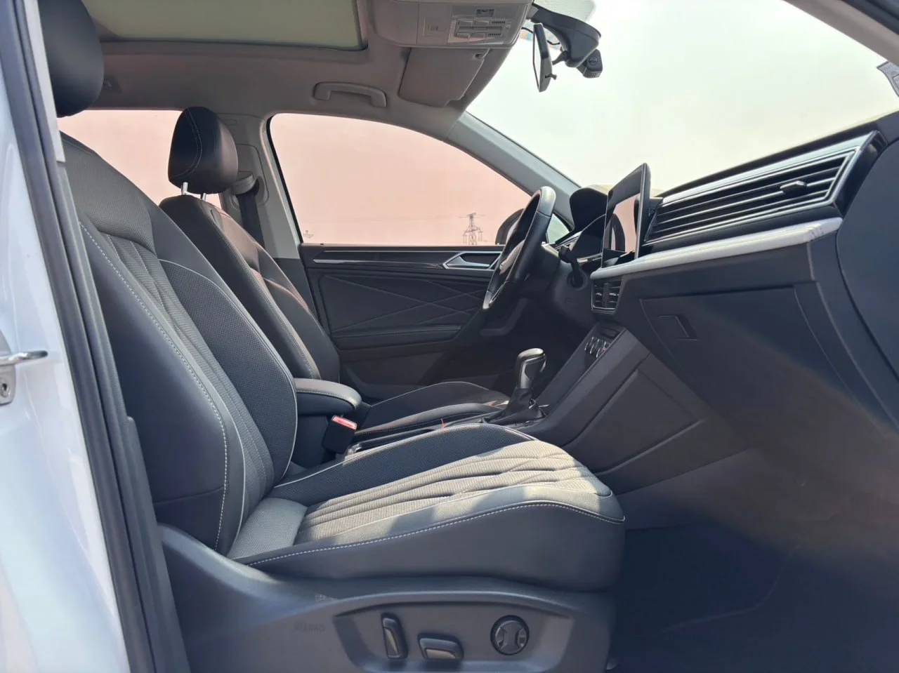 Доступен к заказу 🔵 Volkswagen Tiguan L 1.4TSI (280TSI) Limited Edition 2022г. - миниатюра 16