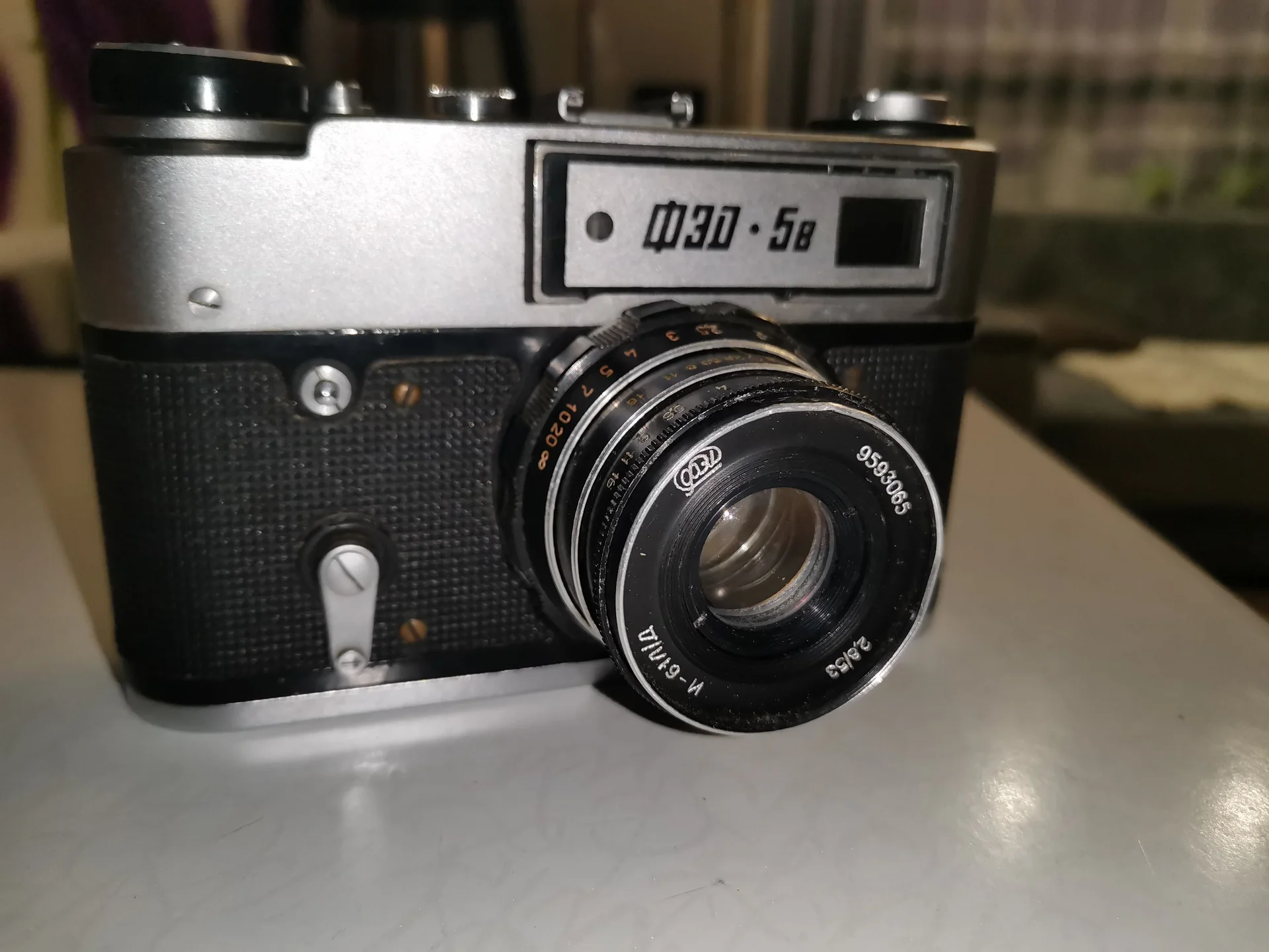 Фотоаппарат СССР 1980г - миниатюра 6