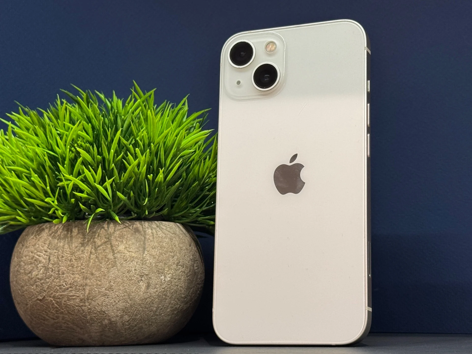 iPhone 13 128GB Starlight - миниатюра 3