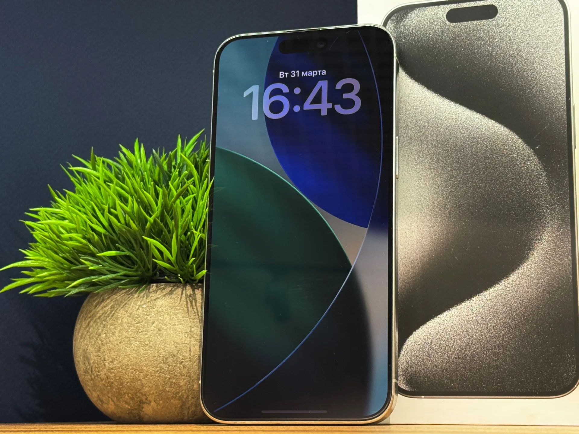 iPhone 15 Pro Max, 512 ГБ, SIM + eSIM - миниатюра 4