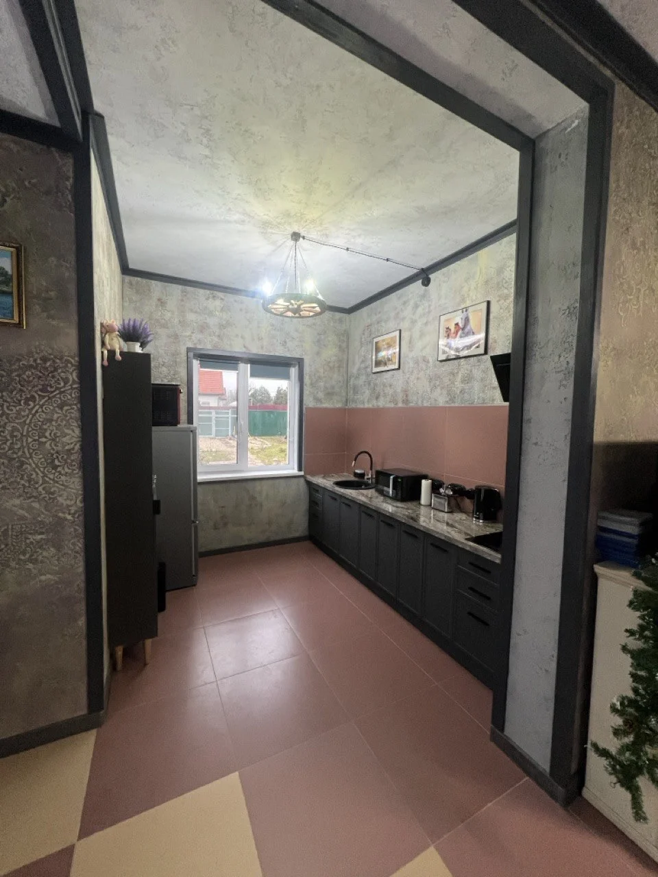 Загородный дизайнерский коттедж 120 м² для отдыха - миниатюра 13