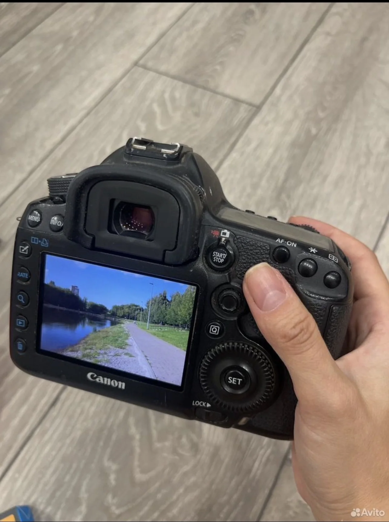 Фотоаппарат canon EOS 5D mark iii + объектив 40mm - миниатюра 8