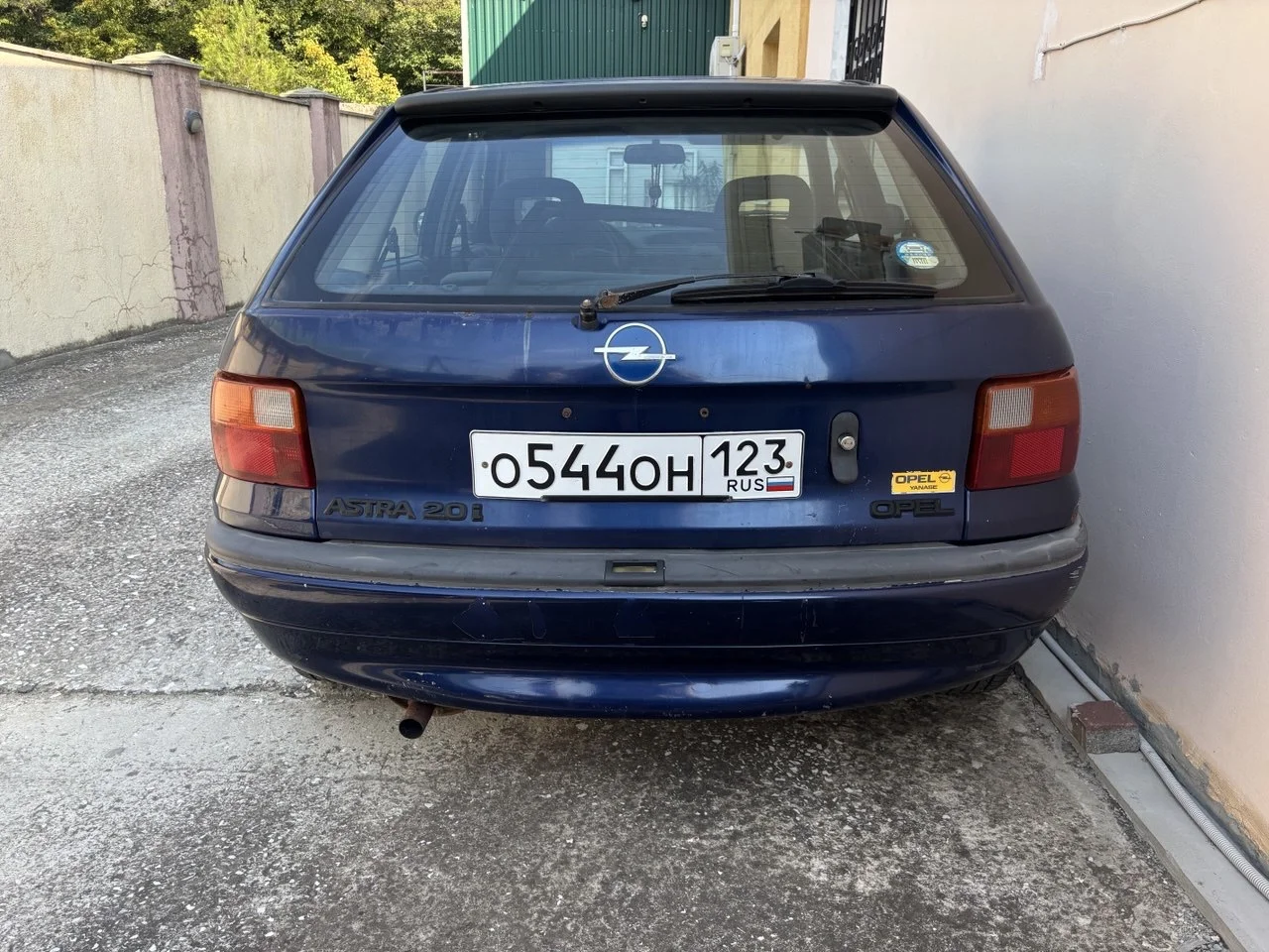 Opel Astra 2.0 AT, 1993, 50.000 км. - изображение 1