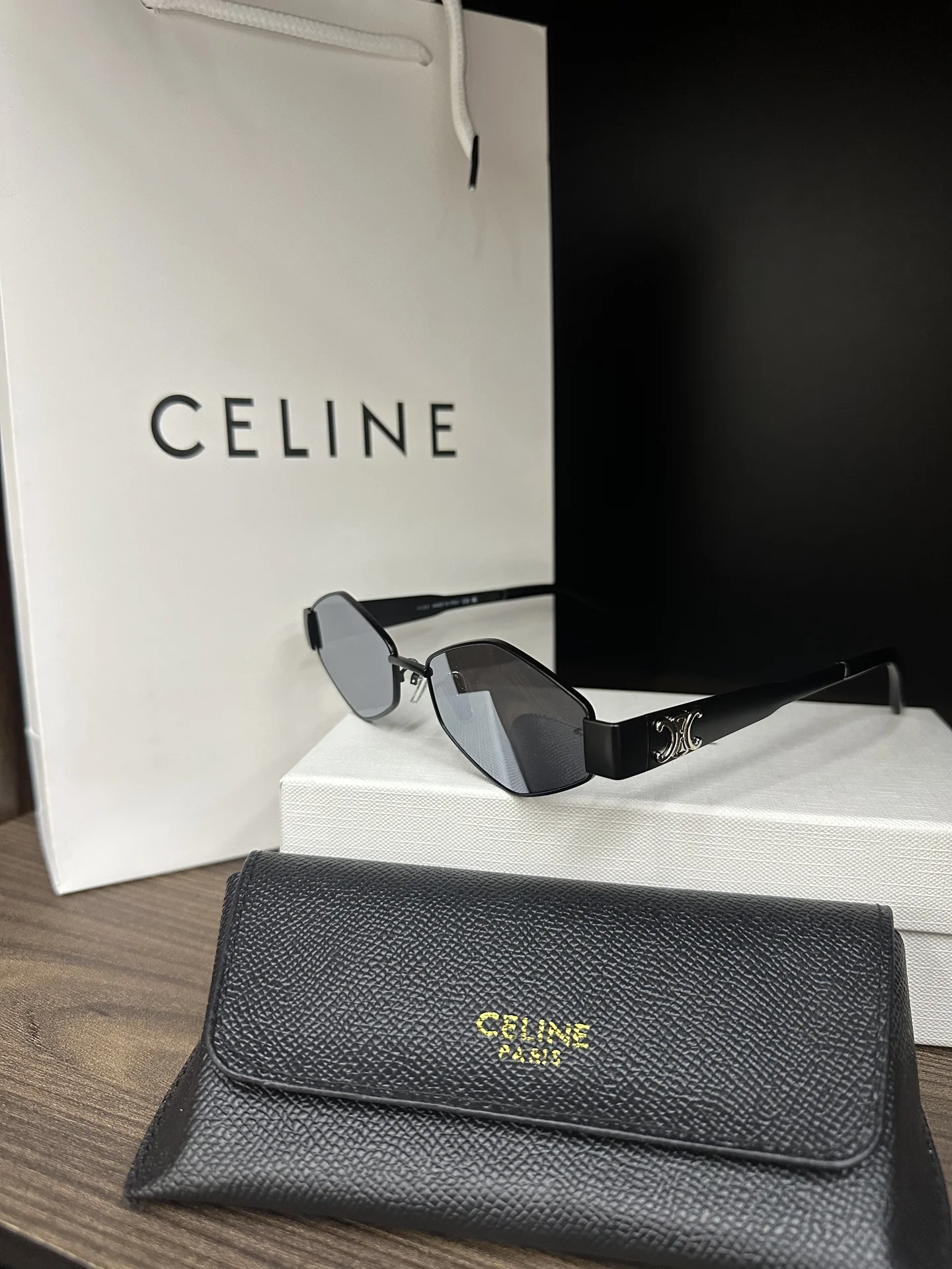 Солнцезащитные очки Celine - миниатюра 3