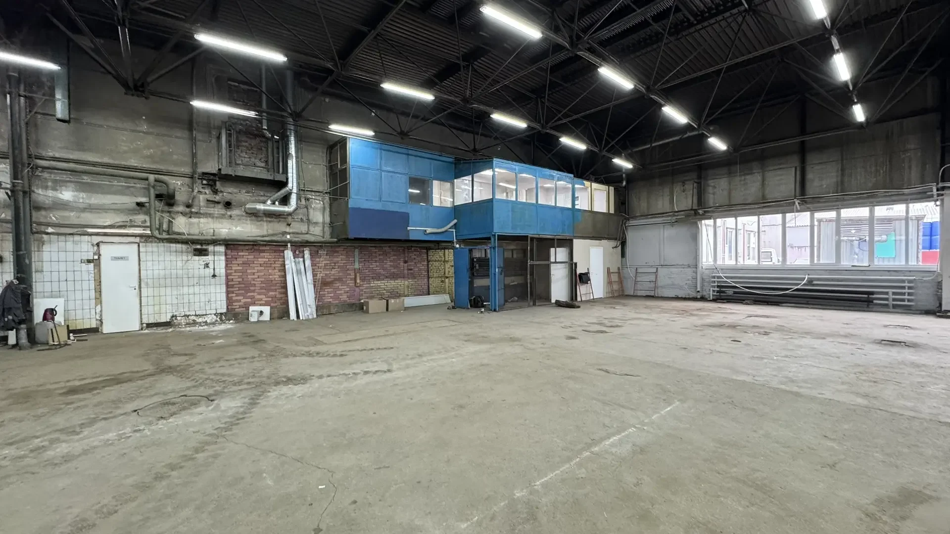 Помещение свободного назначения, 431 м² - миниатюра 3