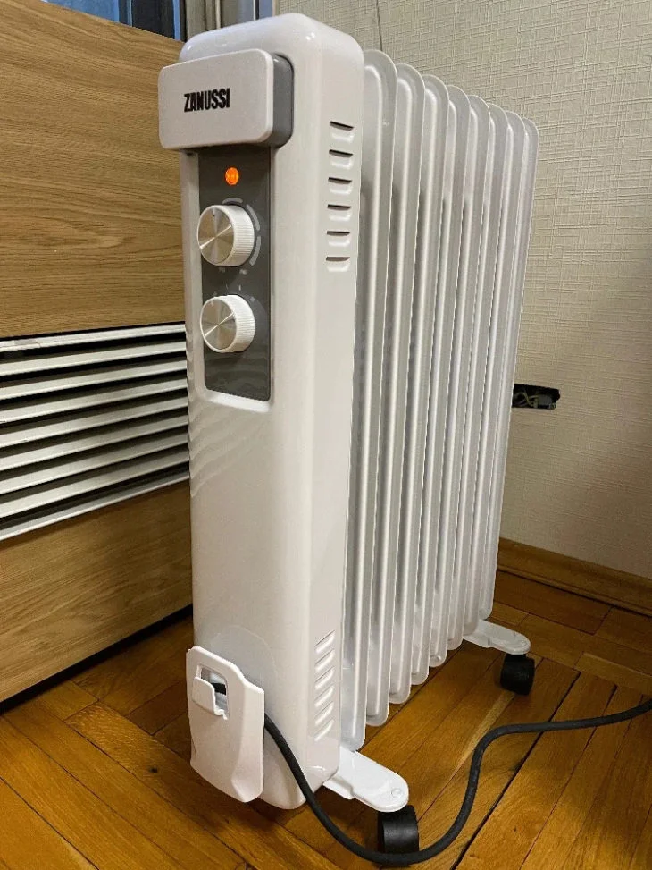 Масляный обогреватель Zanussi ZOH/CS - 09W белый - изображение 1