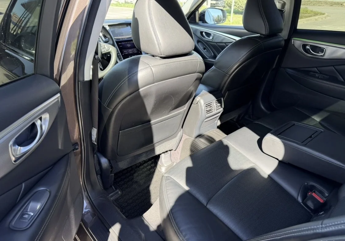 Infinity Q5 2.0 AT, 2014, 281 400 км - миниатюра 10