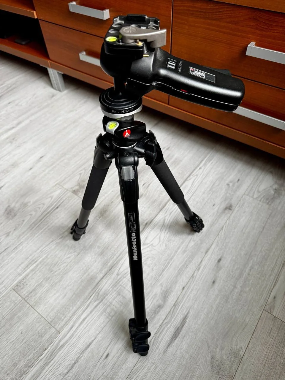 Штатив Manfrotto 190xprob - изображение 1