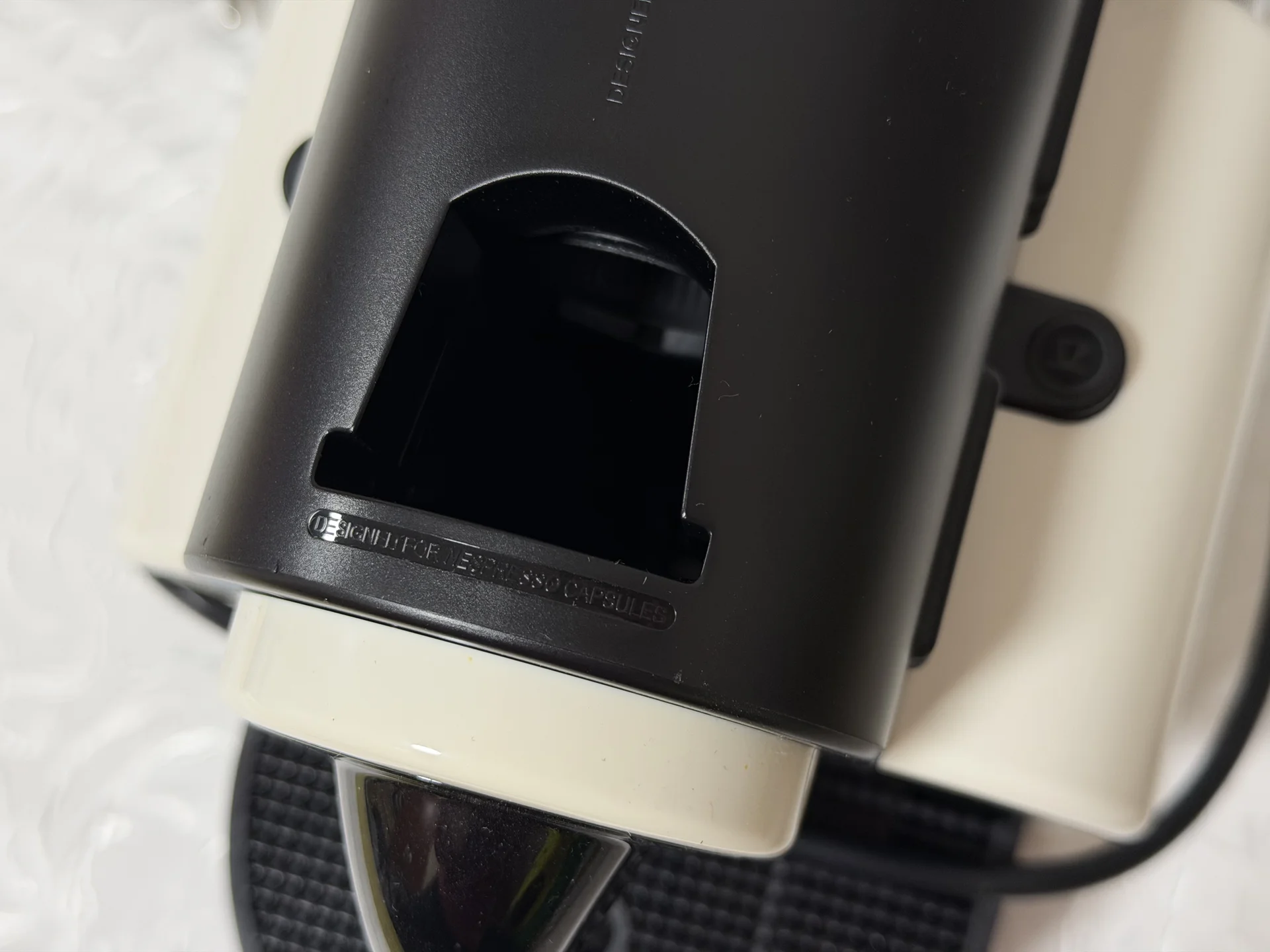 De’Longhi Nespresso Inissia EN97.W - миниатюра 4