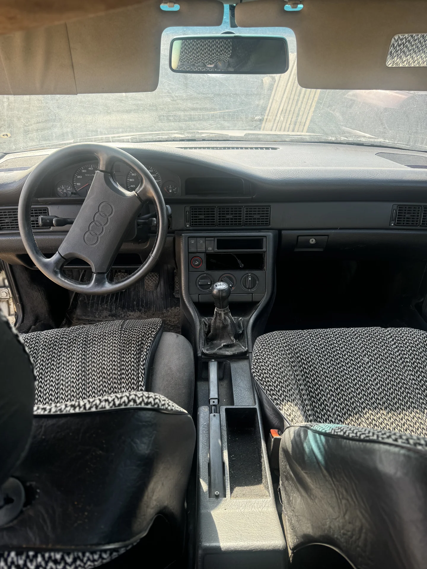 Разбор Audi 100 C3 рестайлинг 2.0 RT MT - миниатюра 6